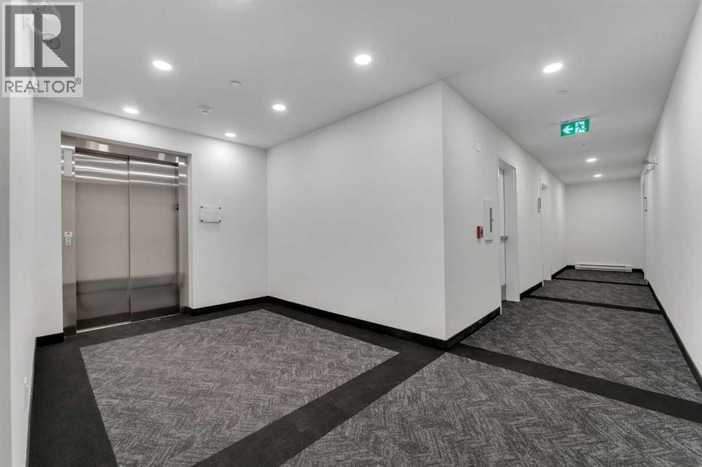 401, 8370 Broadcast Avenue SW