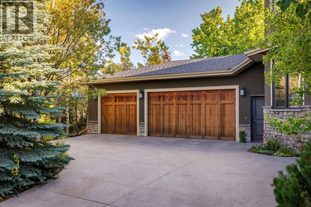 124 Posthill Drive SW