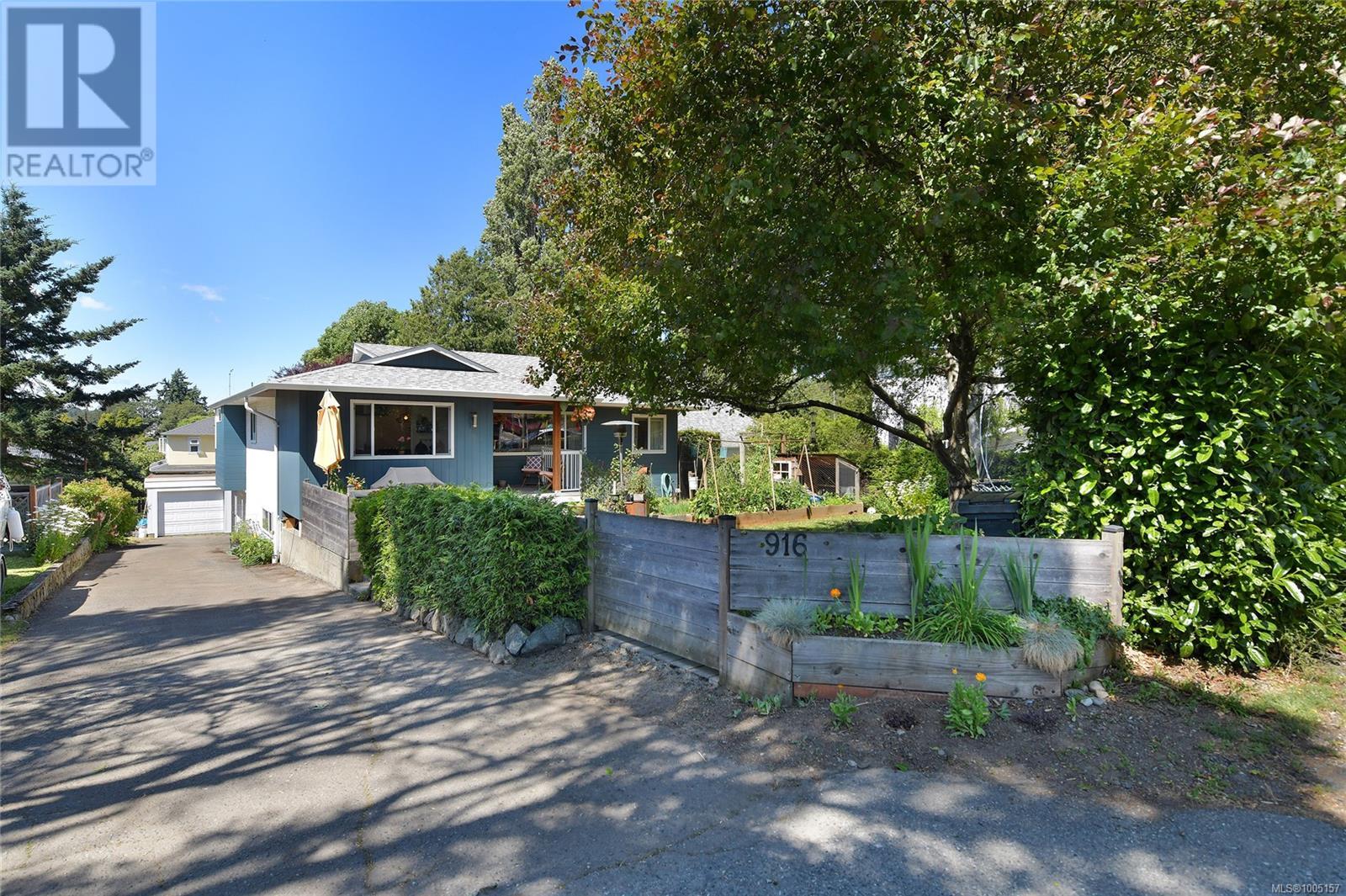 916 LESLIE Dr