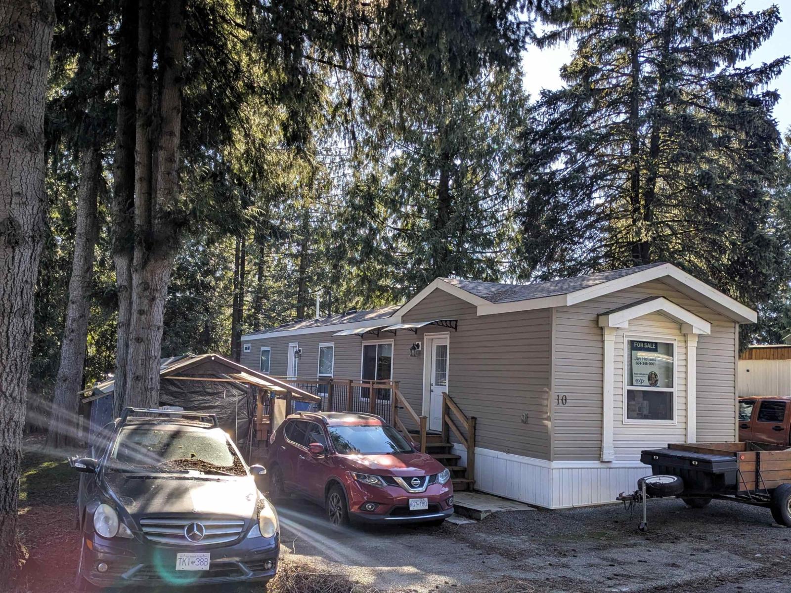 10 52604 YALE ROAD|Rosedale