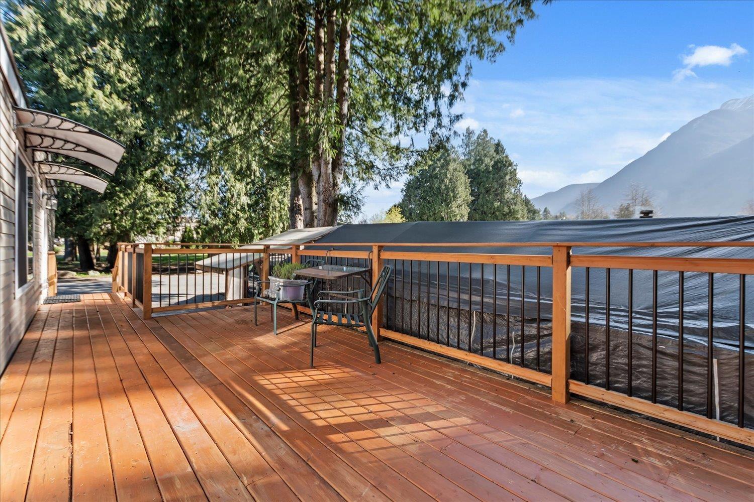 10 52604 YALE ROAD|Rosedale