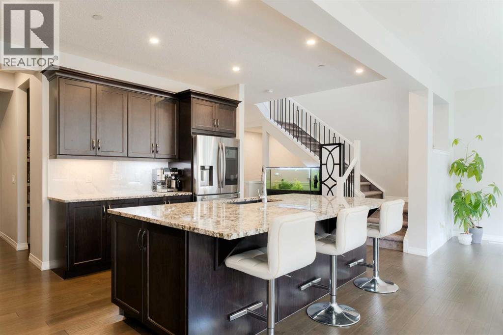 308 Lucas Way NW
