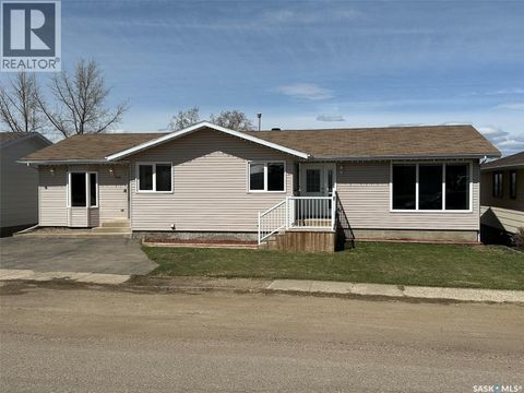 1114 Herbert AVENUE Herbert SK S0H2A0