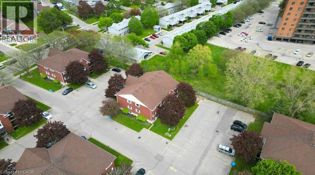 565 GREENFIELD Avenue Unit# 212