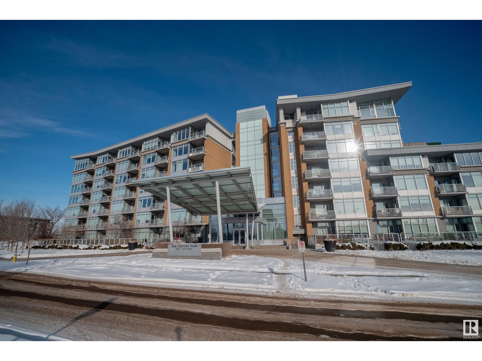 #206 2504 109 ST NW