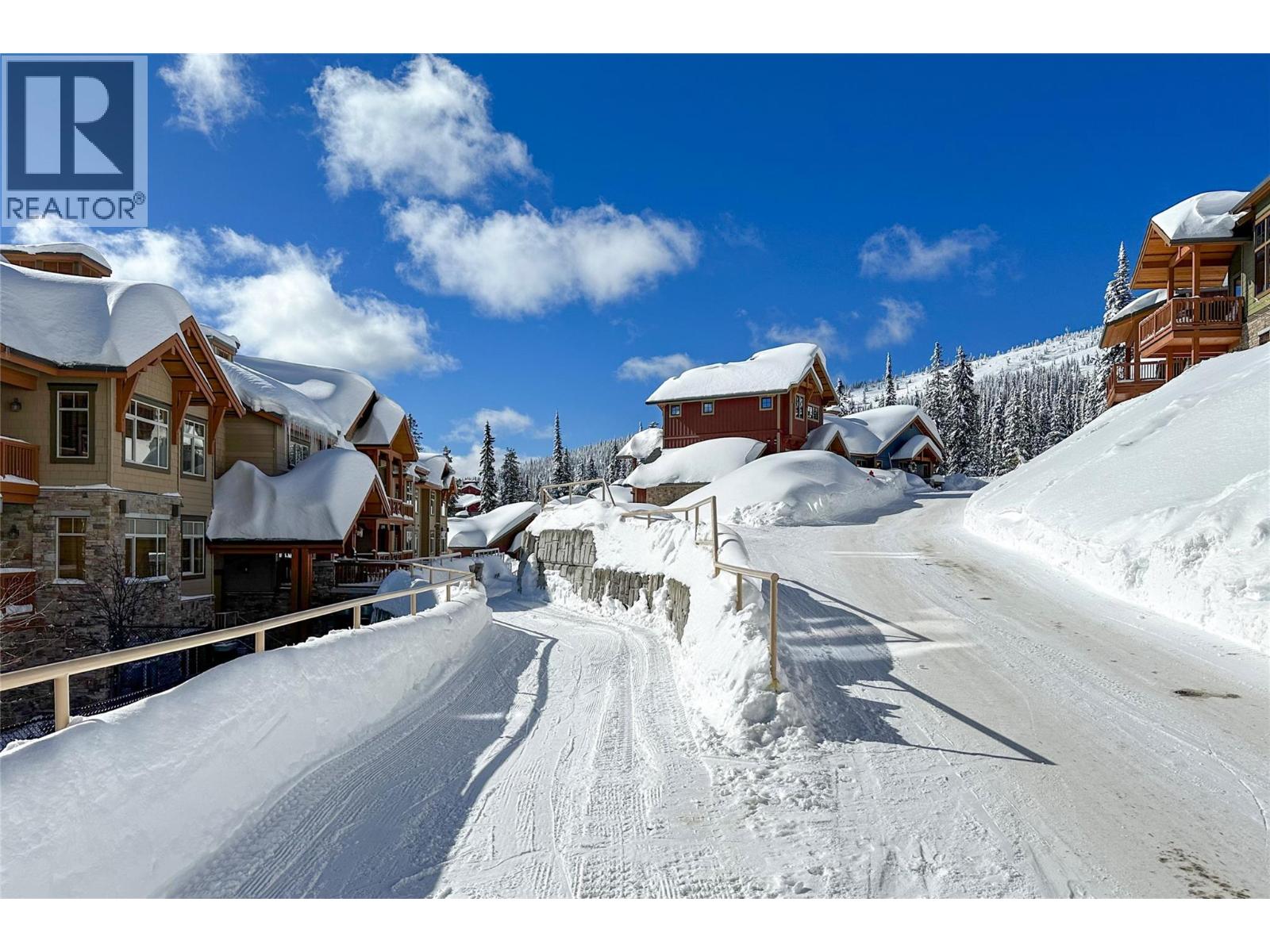 255 Feathertop Way Unit# 320