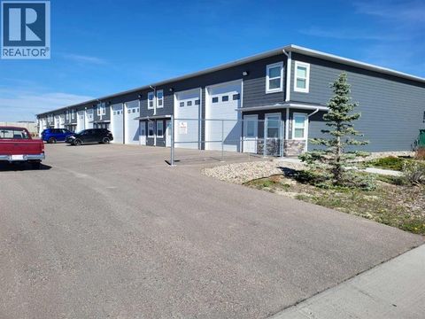 5, 3954 30 Street N Lethbridge AB T1H6Z4