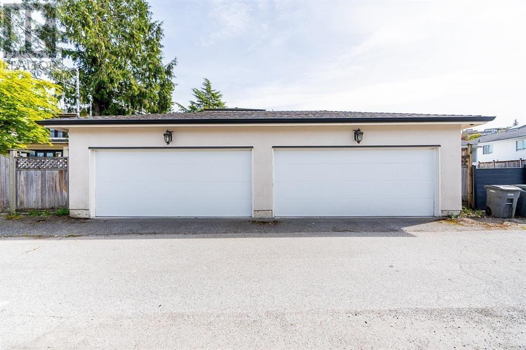 2653 MCBAIN AVENUE