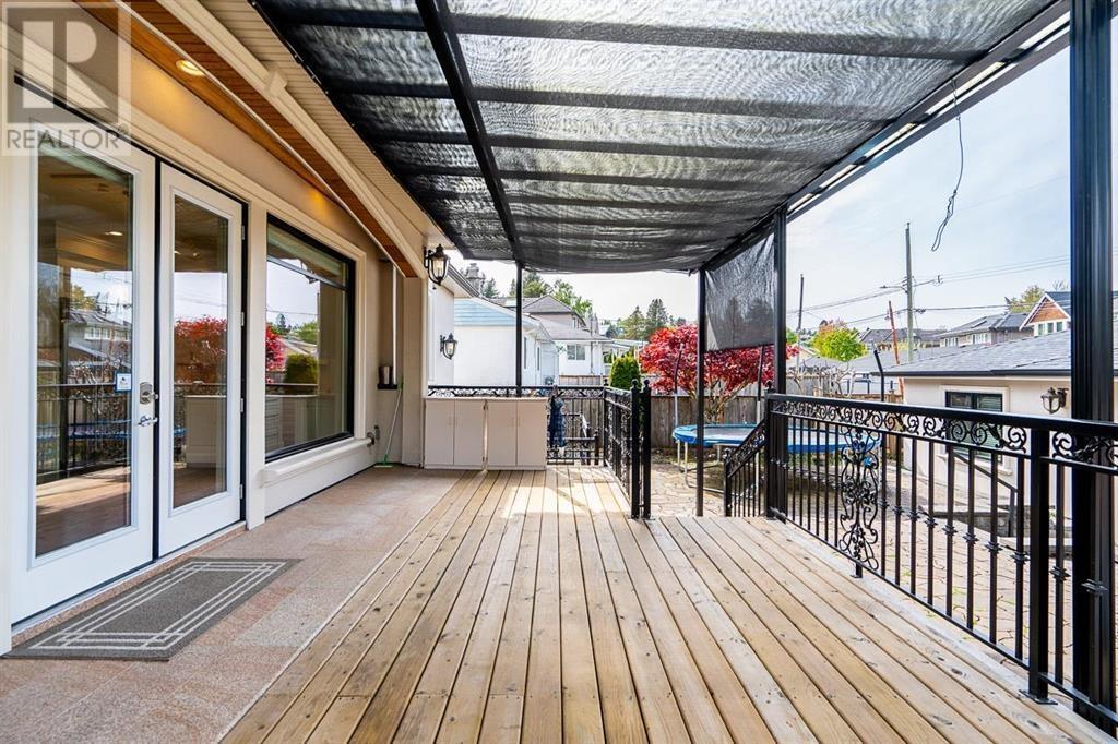 2653 MCBAIN AVENUE