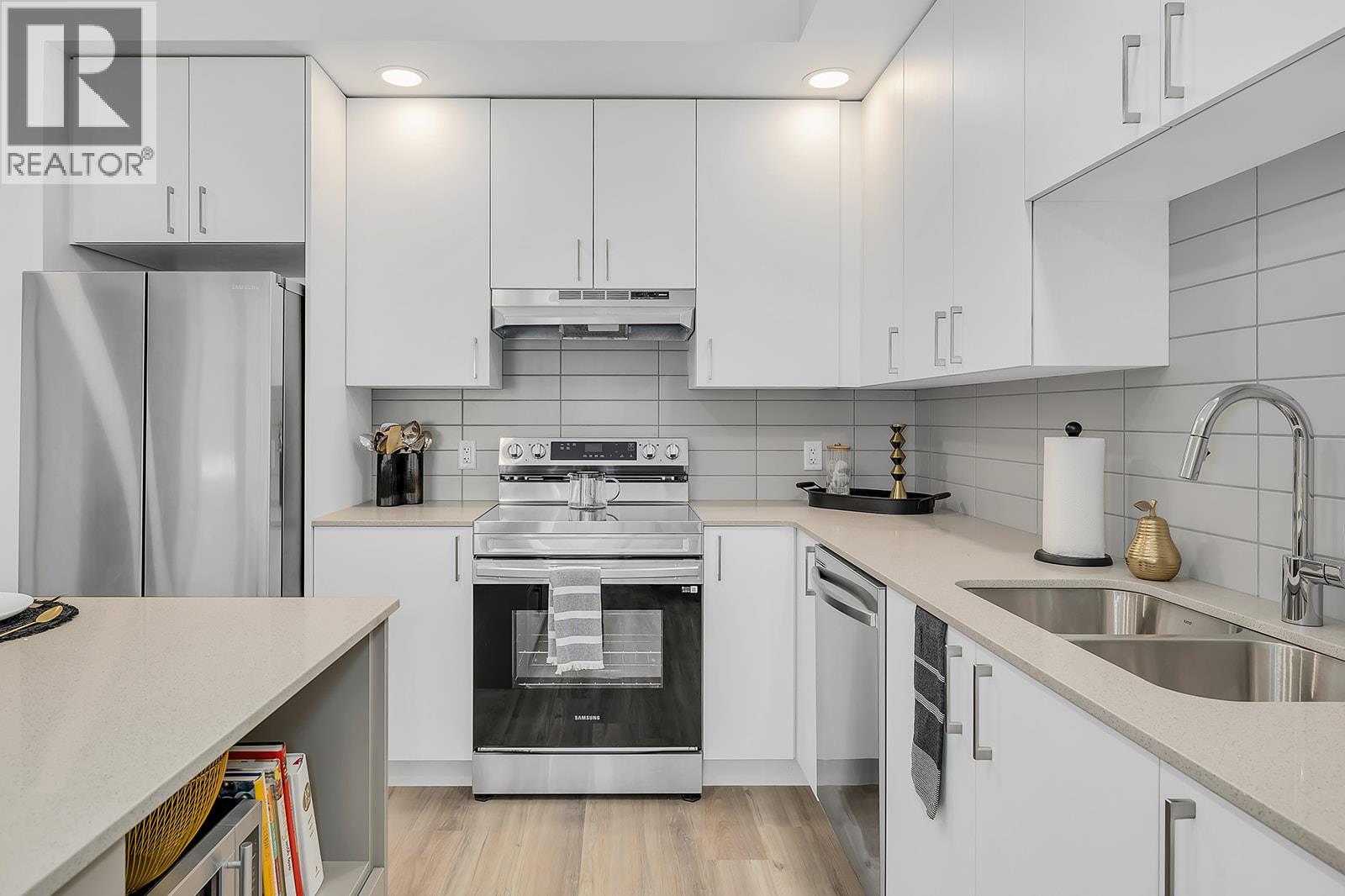 1111 Frost Road Unit# 105