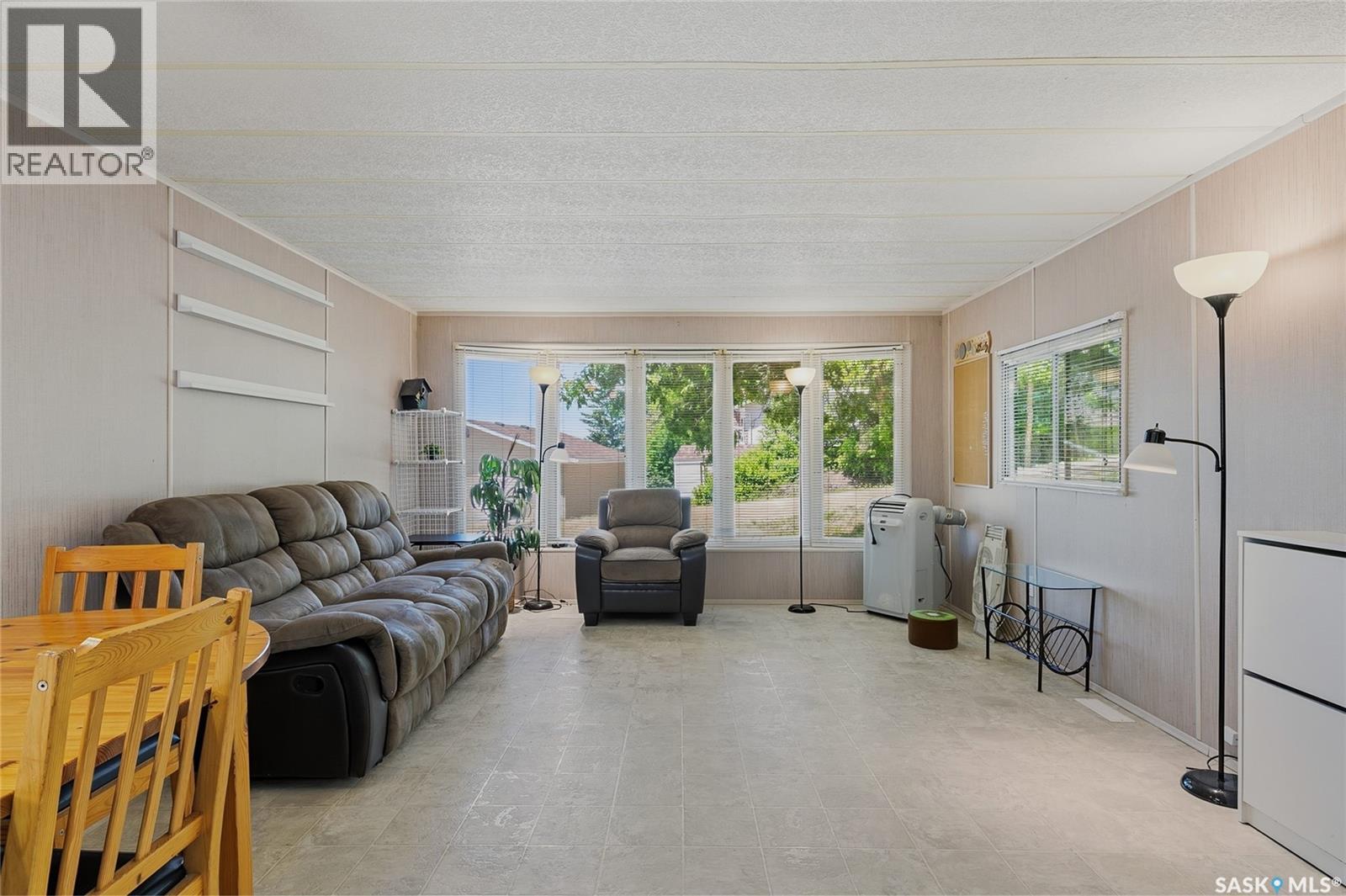 71 Canary DRIVE