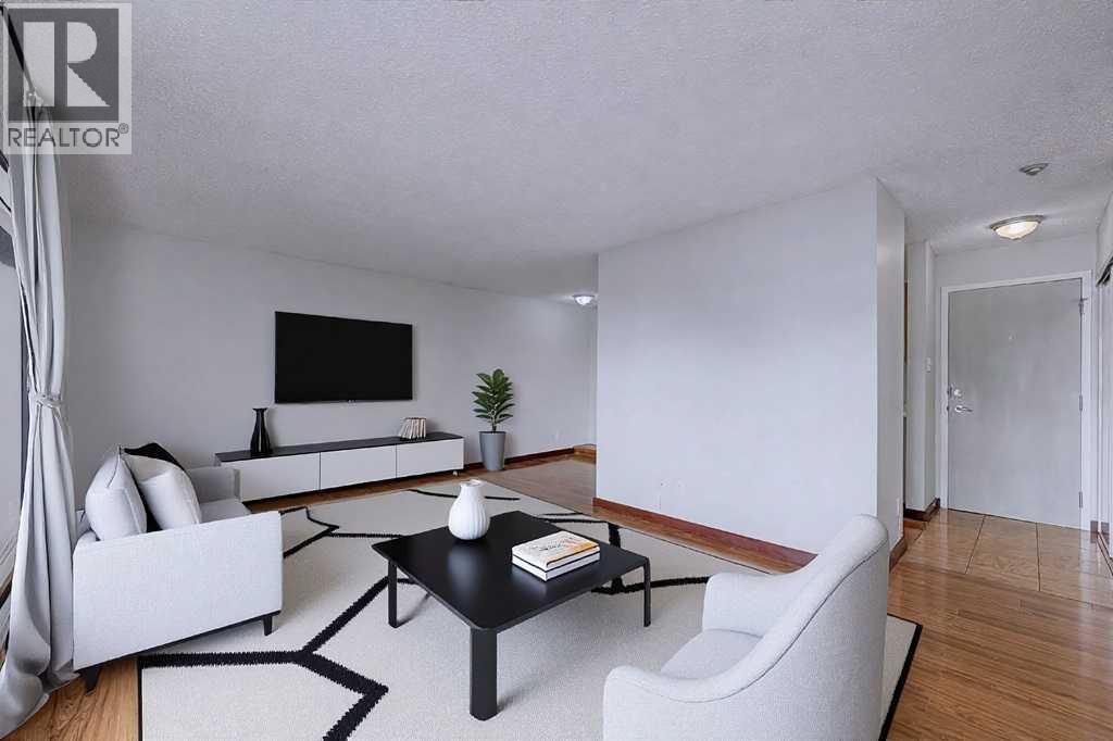 105, 659 4 Avenue NE