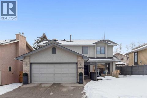 5945 Signal Ridge Heights SW Calgary AB T3H2K1