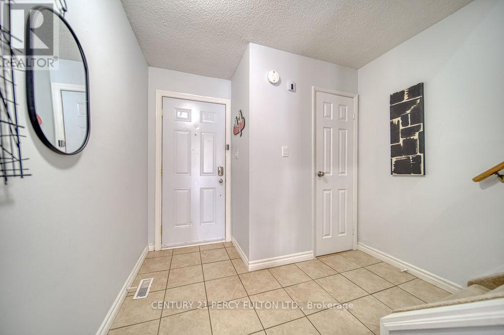 38 - 540 DORCHESTER DRIVE