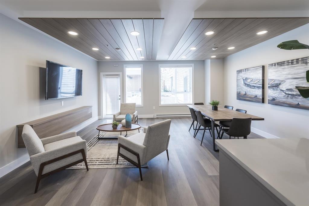 404 32838 VENTURA AVENUE