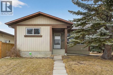 27 Bedford Road NE Calgary AB T3K2K7