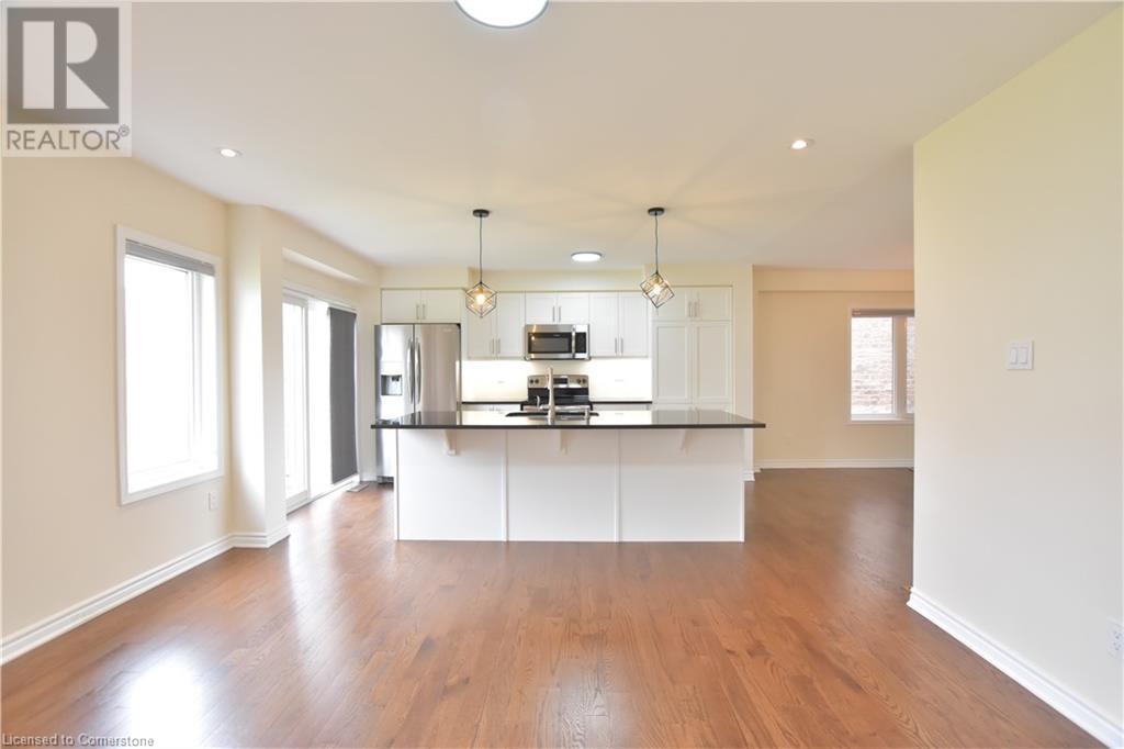 47 PICKETT Place