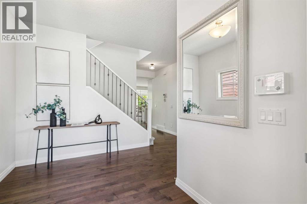 81 Riviera Crescent