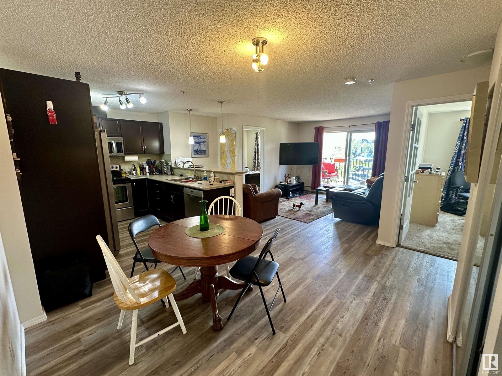 #209 6070 SCHONSEE WY NW