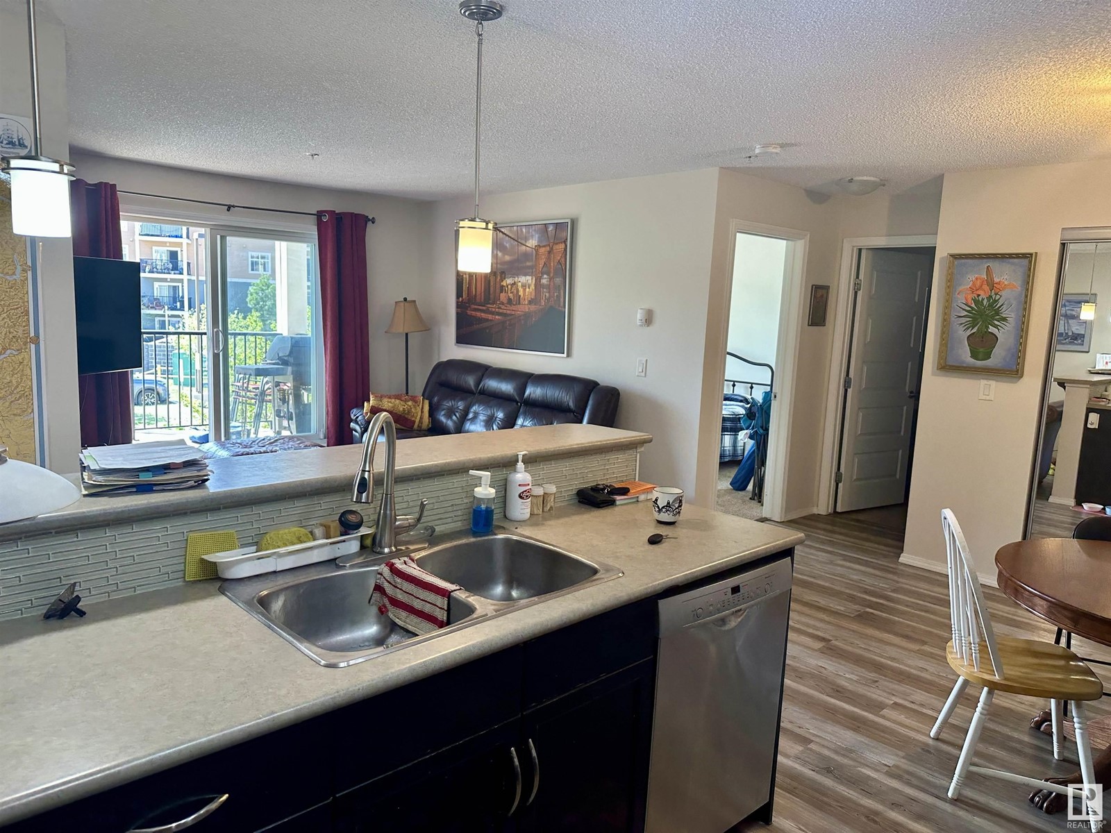 #209 6070 SCHONSEE WY NW