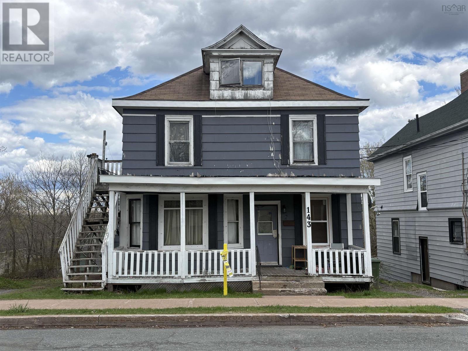 143 MacKay Street