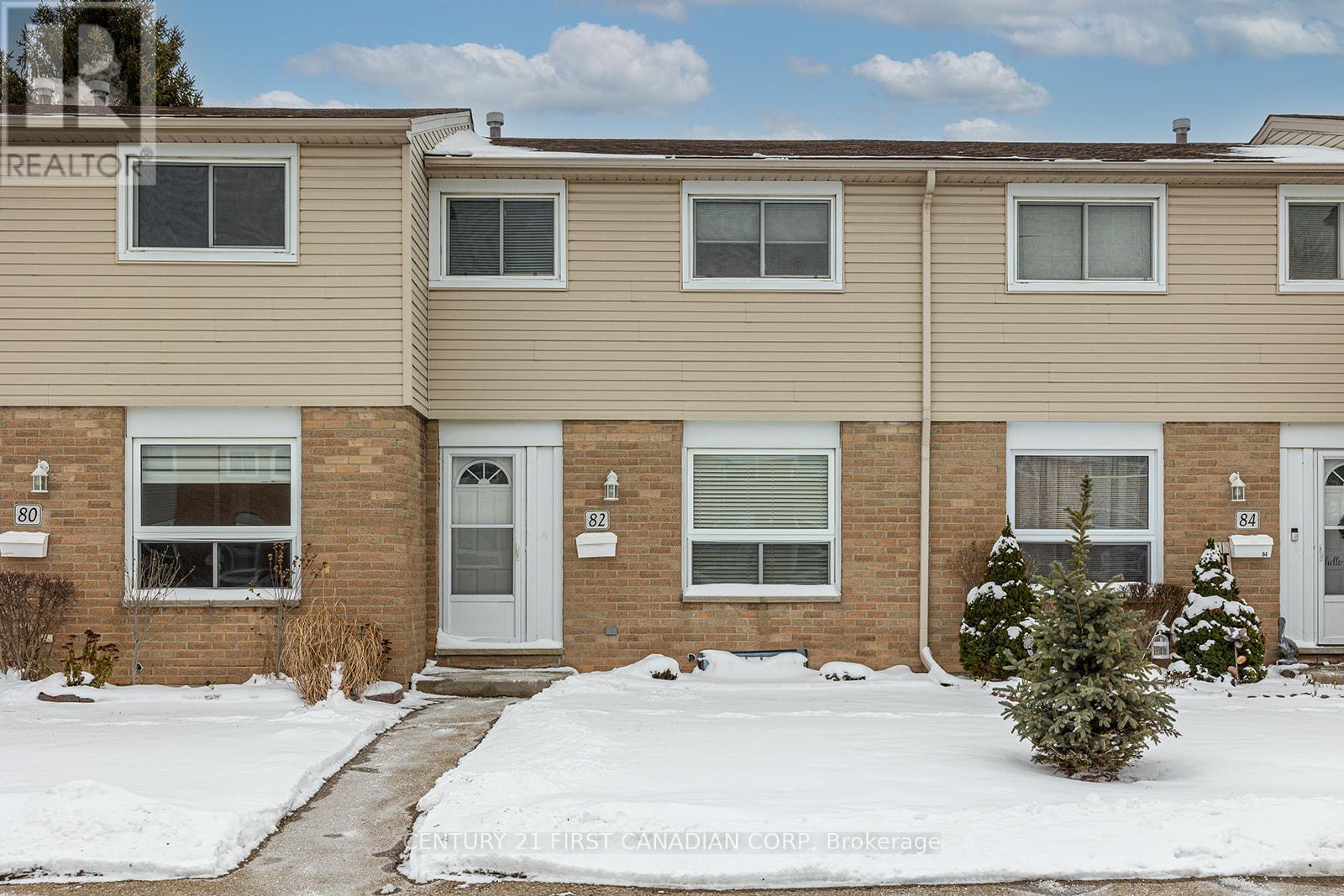 82 - 40 TIFFANY DRIVE