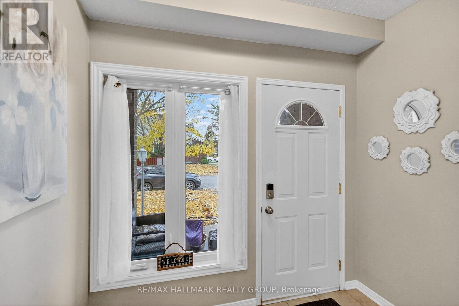 110 HUNTER'S GLEN CRESCENT