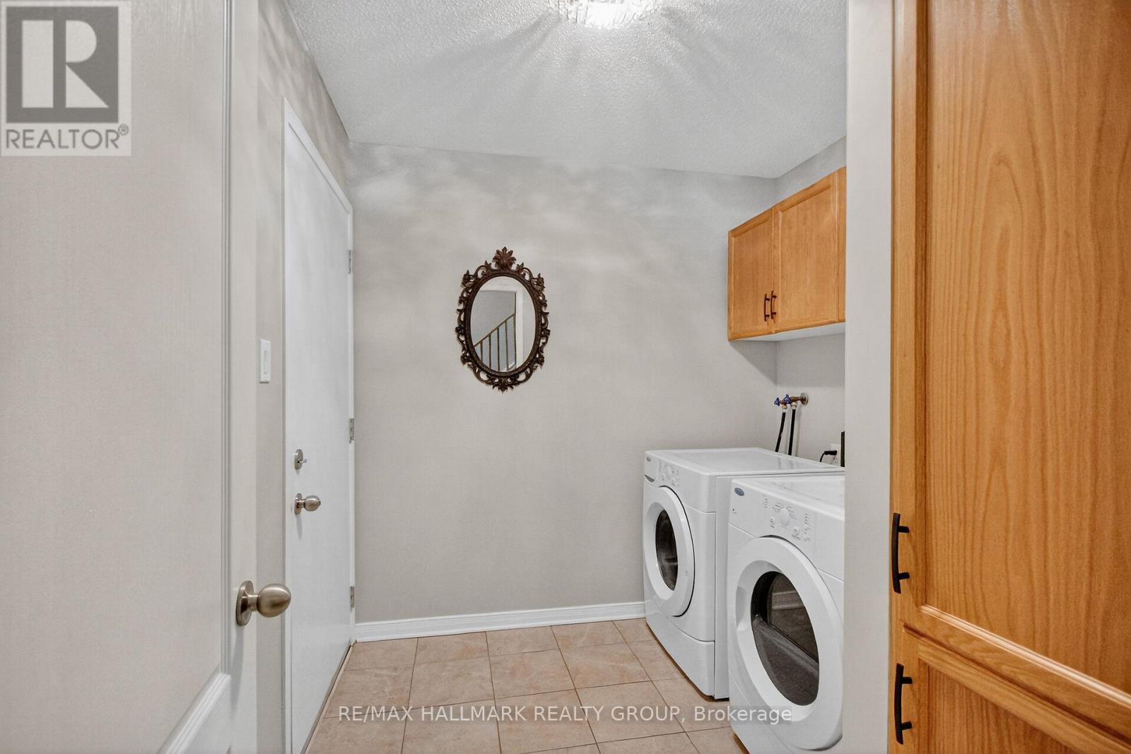 110 HUNTER'S GLEN CRESCENT