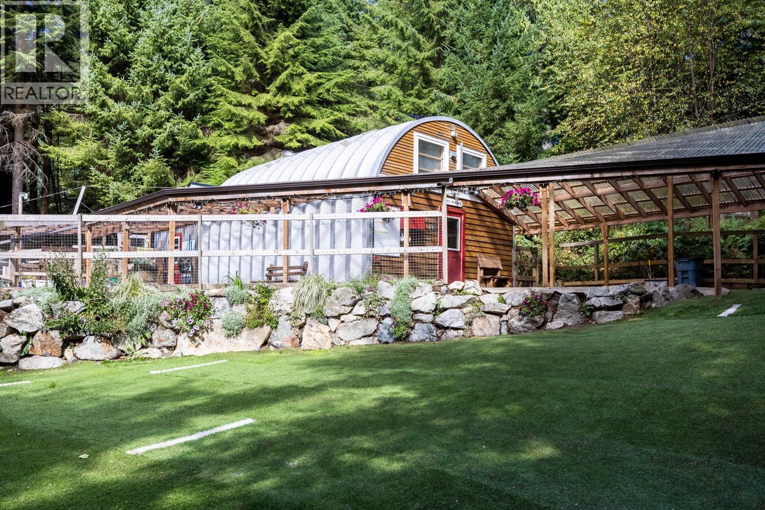 1302 ADAMS ROAD