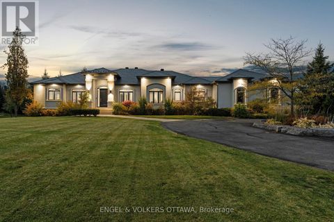 5906 LONGHEARTH WAY Ottawa ON K4M1M1