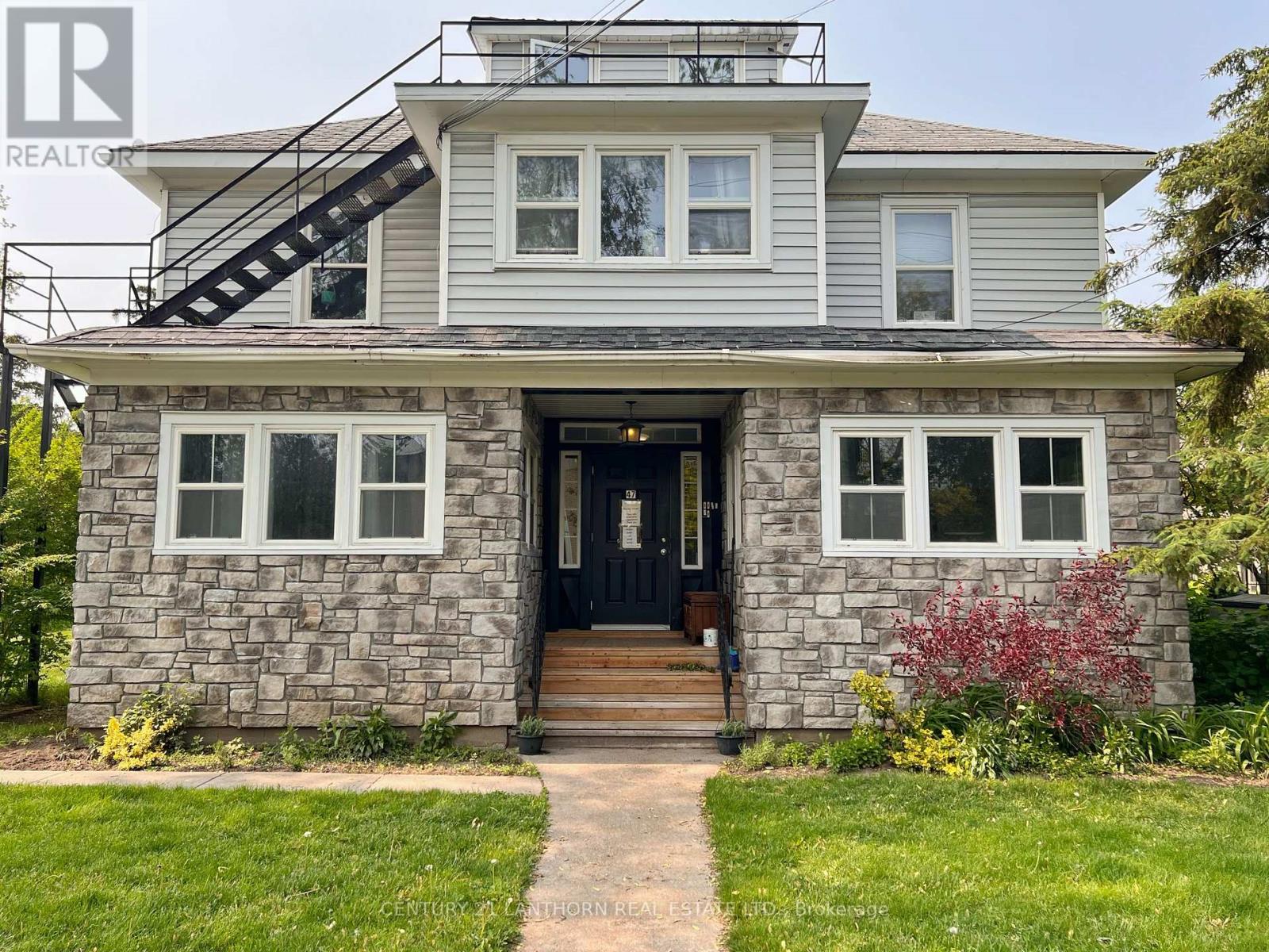 47 KING STREET