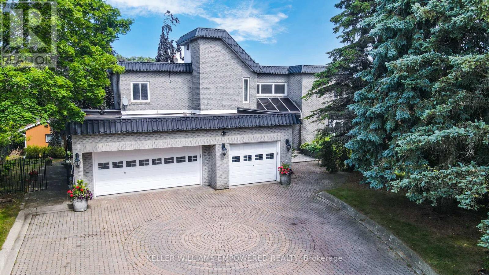 788 WOODLAND ACRES CRESCENT