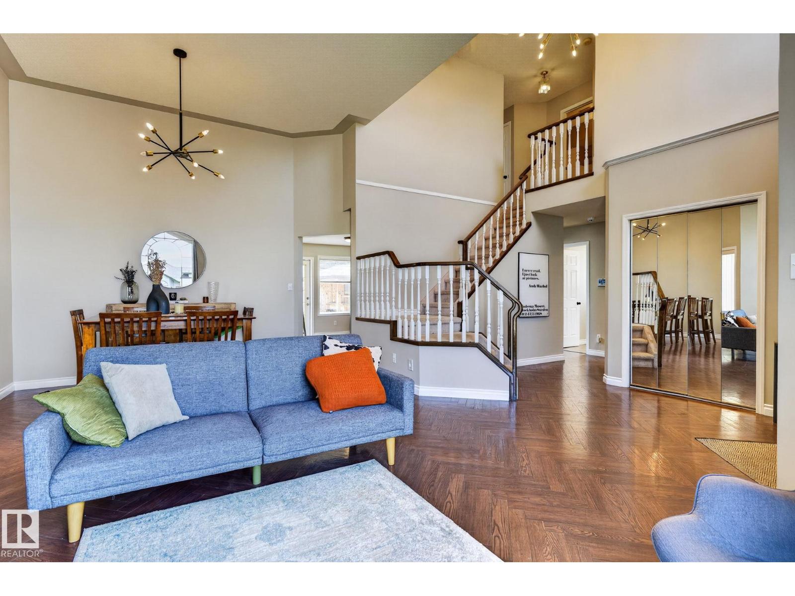 907 115 ST NW NW