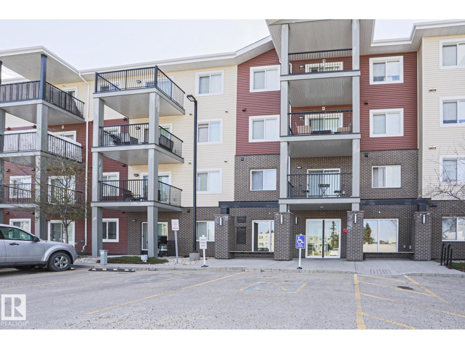#303 7711 71 ST NW NW
