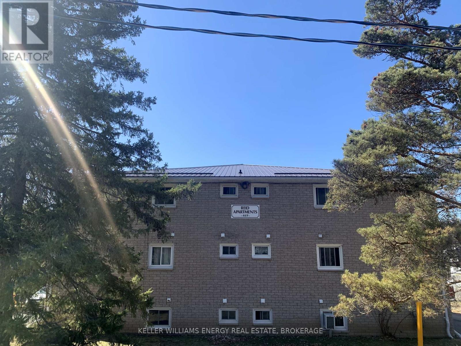 469 PALACE ROAD