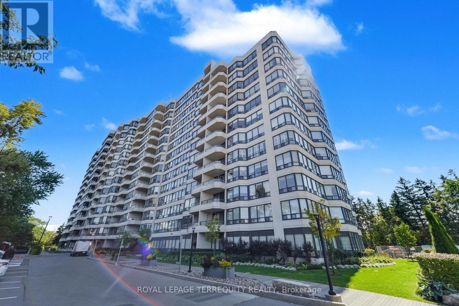 1107 - 8501 BAYVIEW AVENUE