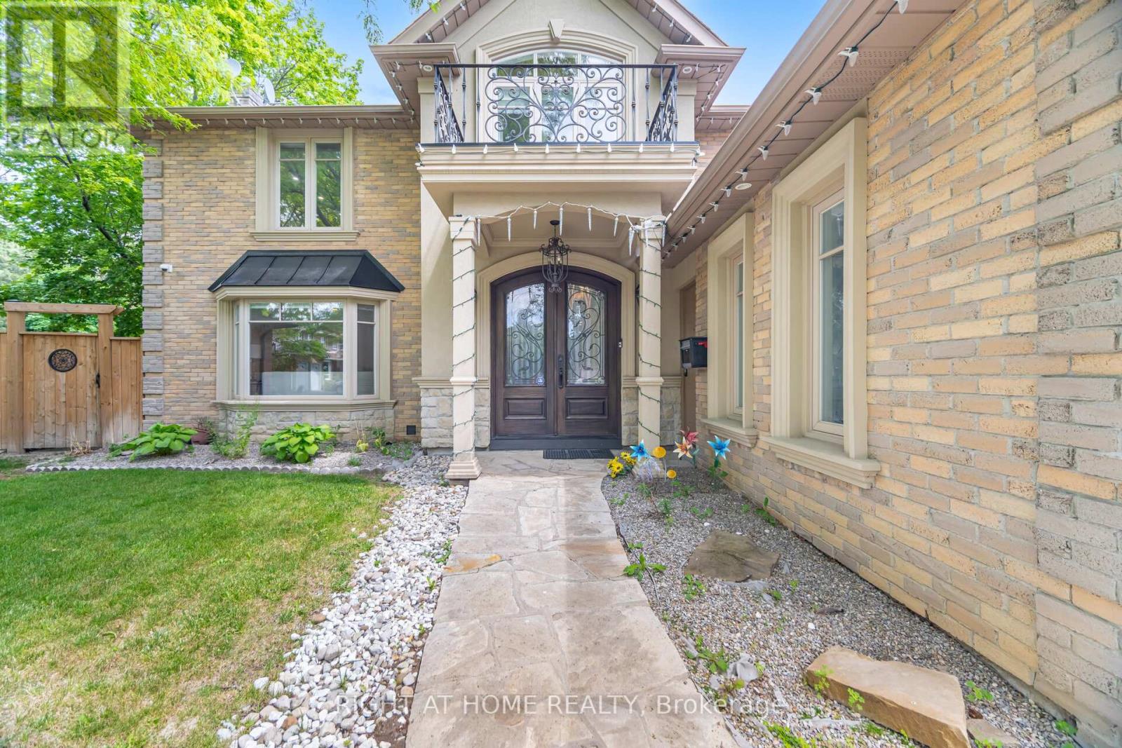 2579 KENNA COURT