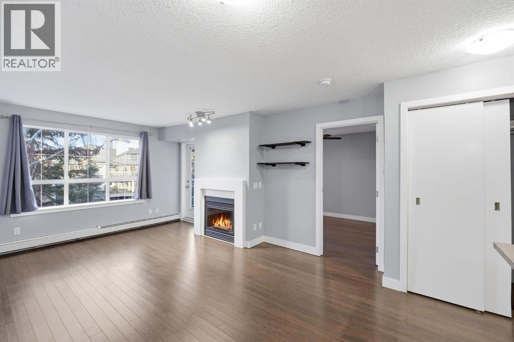 426, 35 Richard Court SW