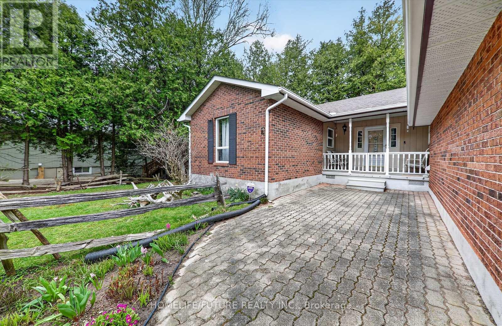 137 WOODLAND PARK ROAD