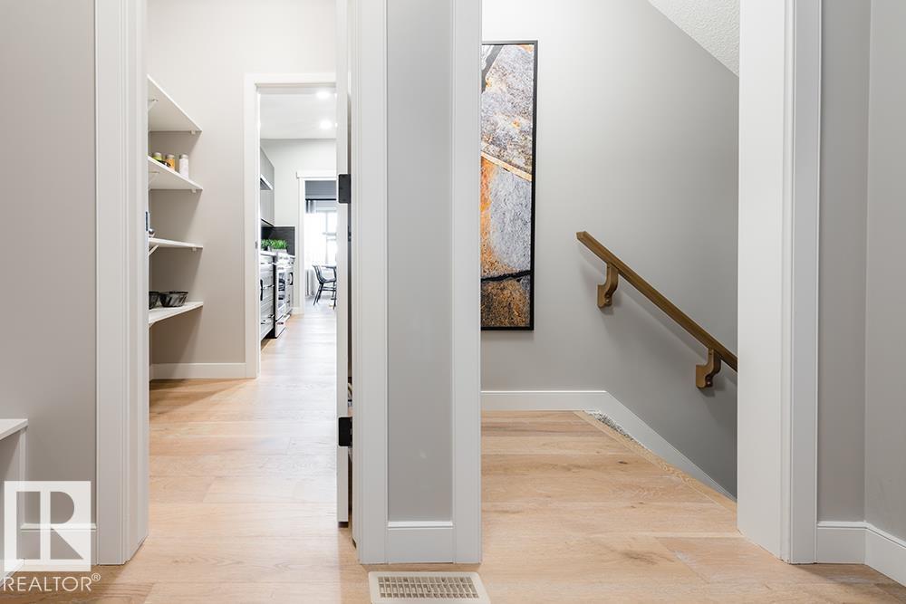 9389 COOPER BEND BN SW