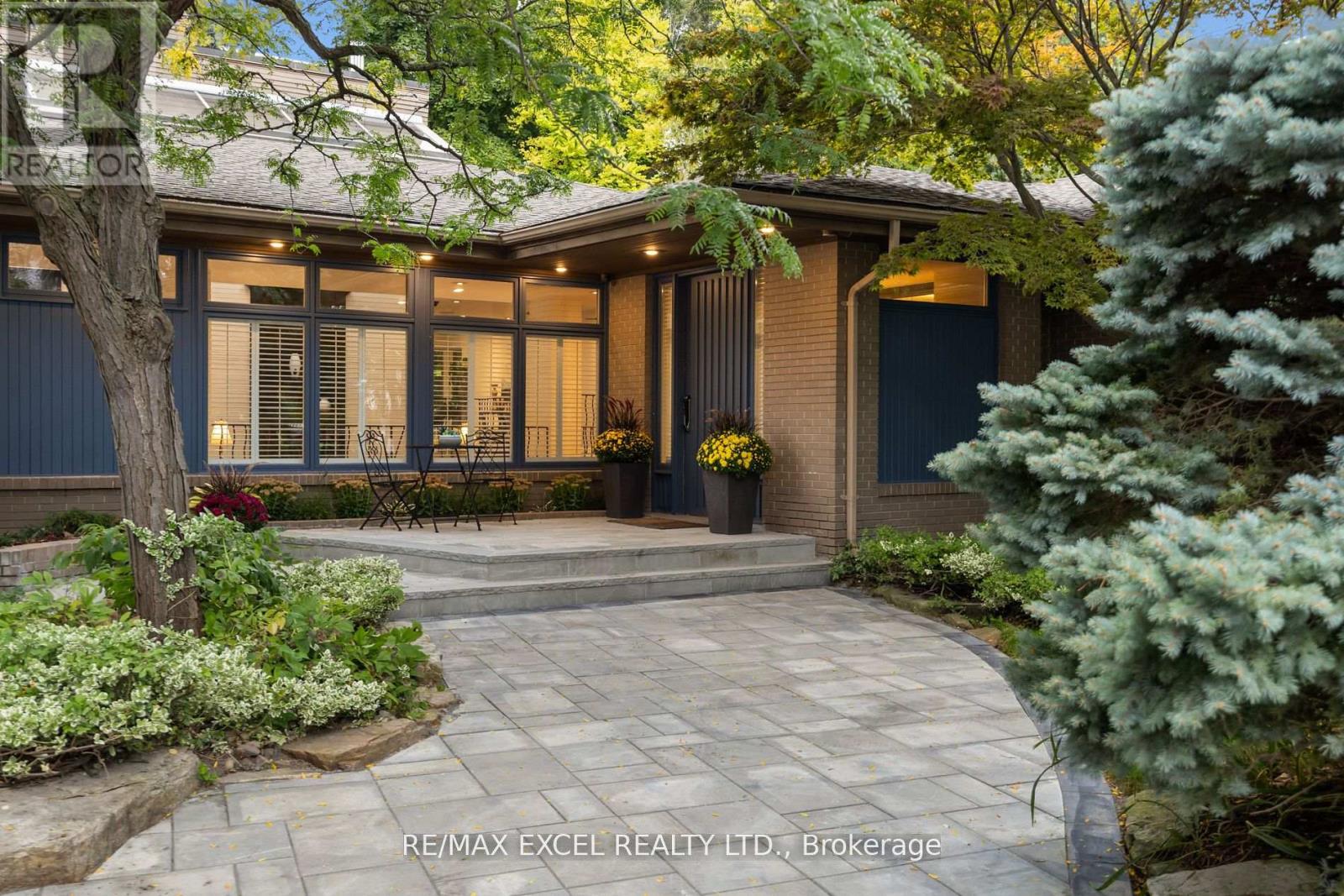 62 WIMPOLE DRIVE