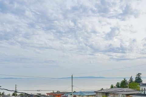 15708 CLIFF AVENUE White Rock BC V4B1W2