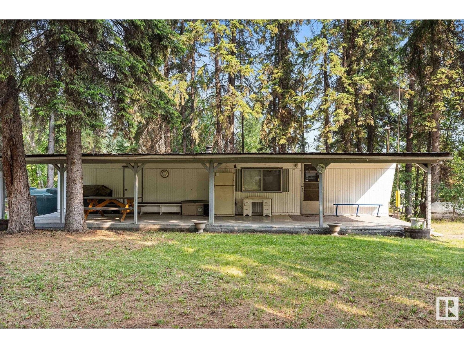 #314 & 315 55230 RGE ROAD 10