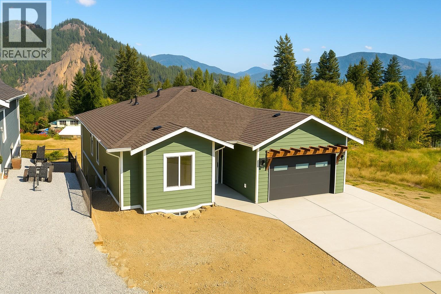 2123 Mountain View Avenue