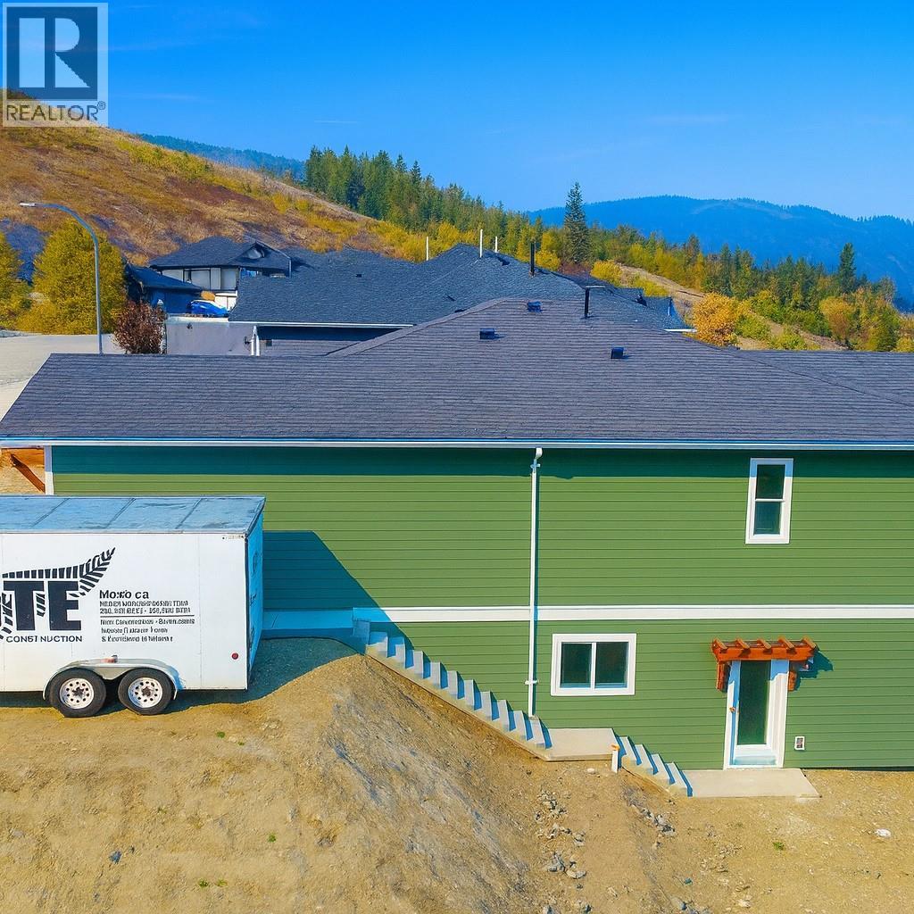 2123 Mountain View Avenue