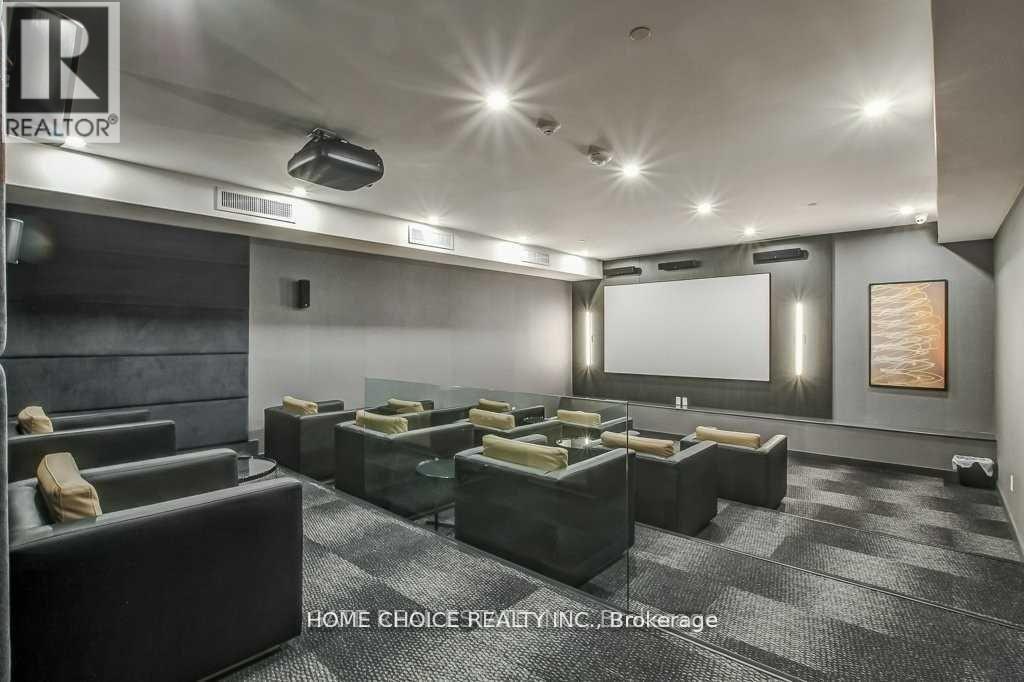 1403 - 101 ERSKINE AVENUE