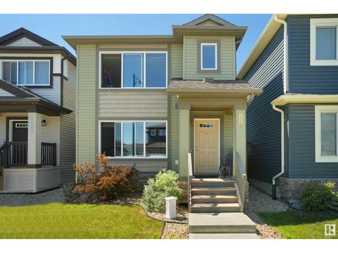 1508 21 St NW Edmonton AB T6T1B2