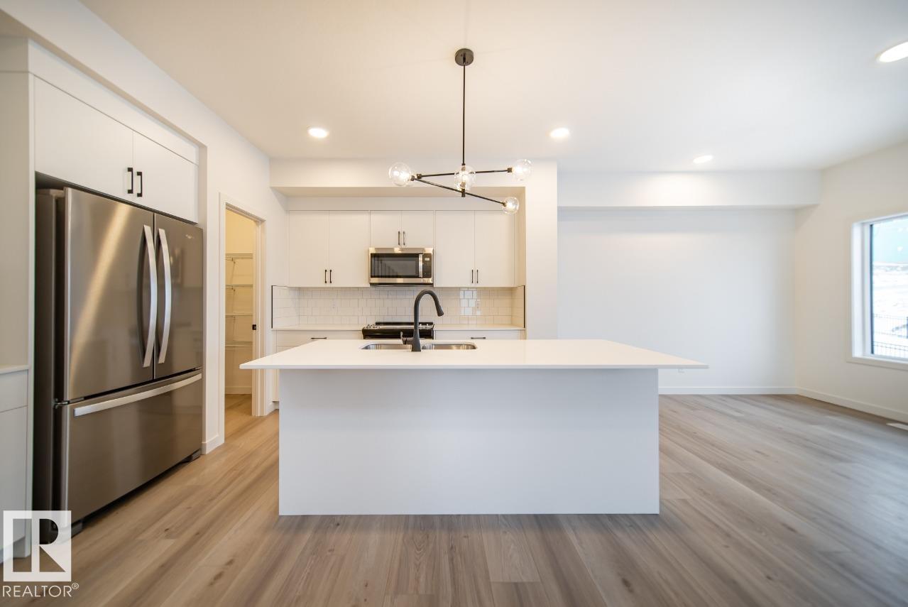 5601 69 ST
