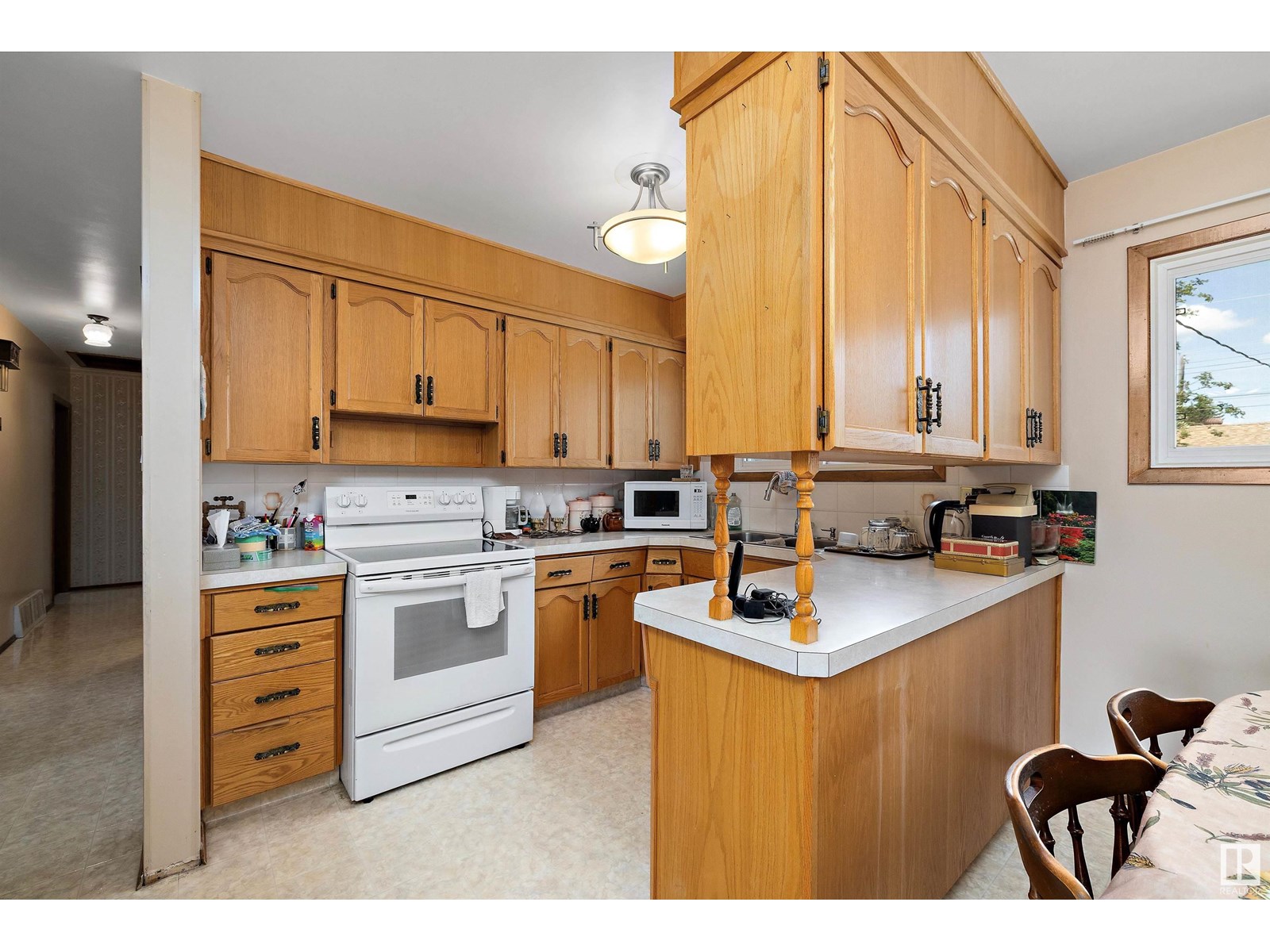 13335 104 ST NW