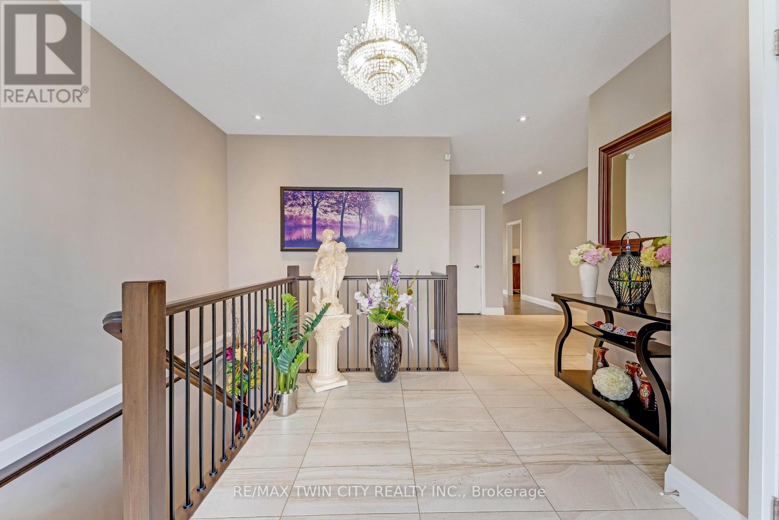 86 WOODBERRY CRESCENT